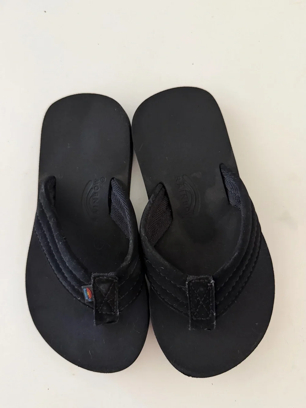 Kids RAINBOW 🌈 Adorable Flip Flops!